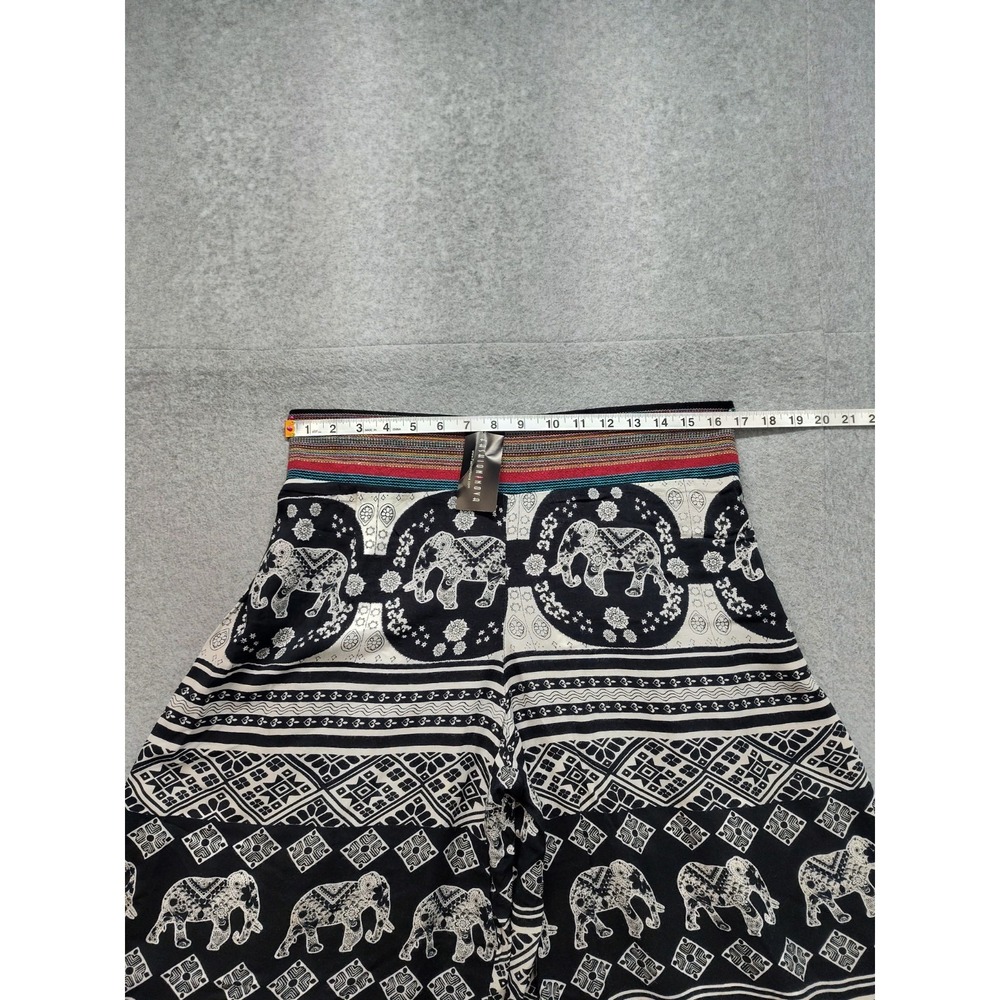 Fashion Nova Women Pant‎ L Black White Animal Print Wide Leg Bohemian Pull On - Picture 8 of 15